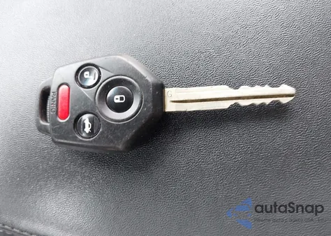 2016 Subaru Outback 2.5I Premium z USA, uszkodzony, nr VIN 4S4BSAFCXG3311613